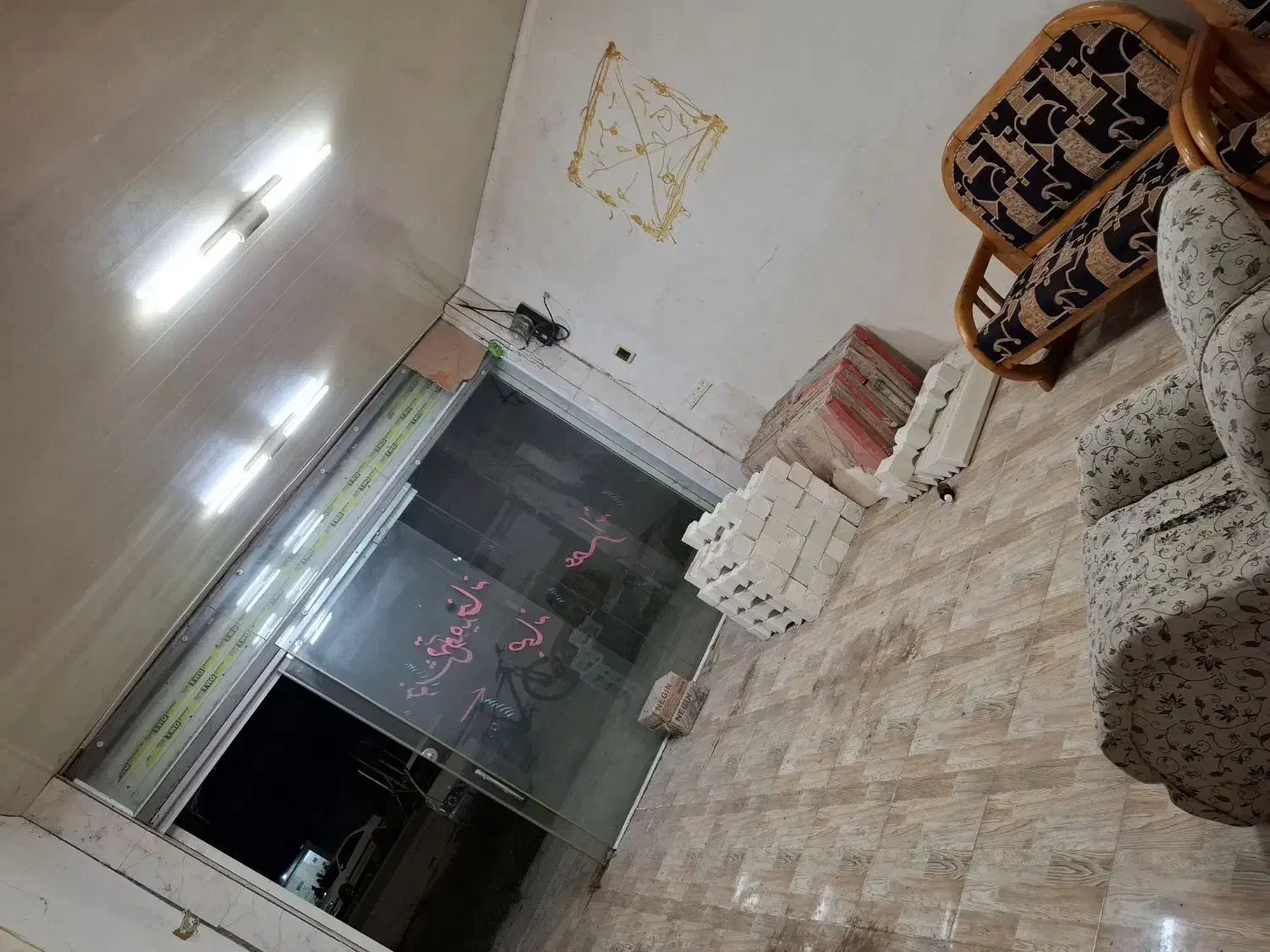 مغازه روستایی اول بازار|اجارهٔ مغازه و غرفه|لشت نشا, |دیوار