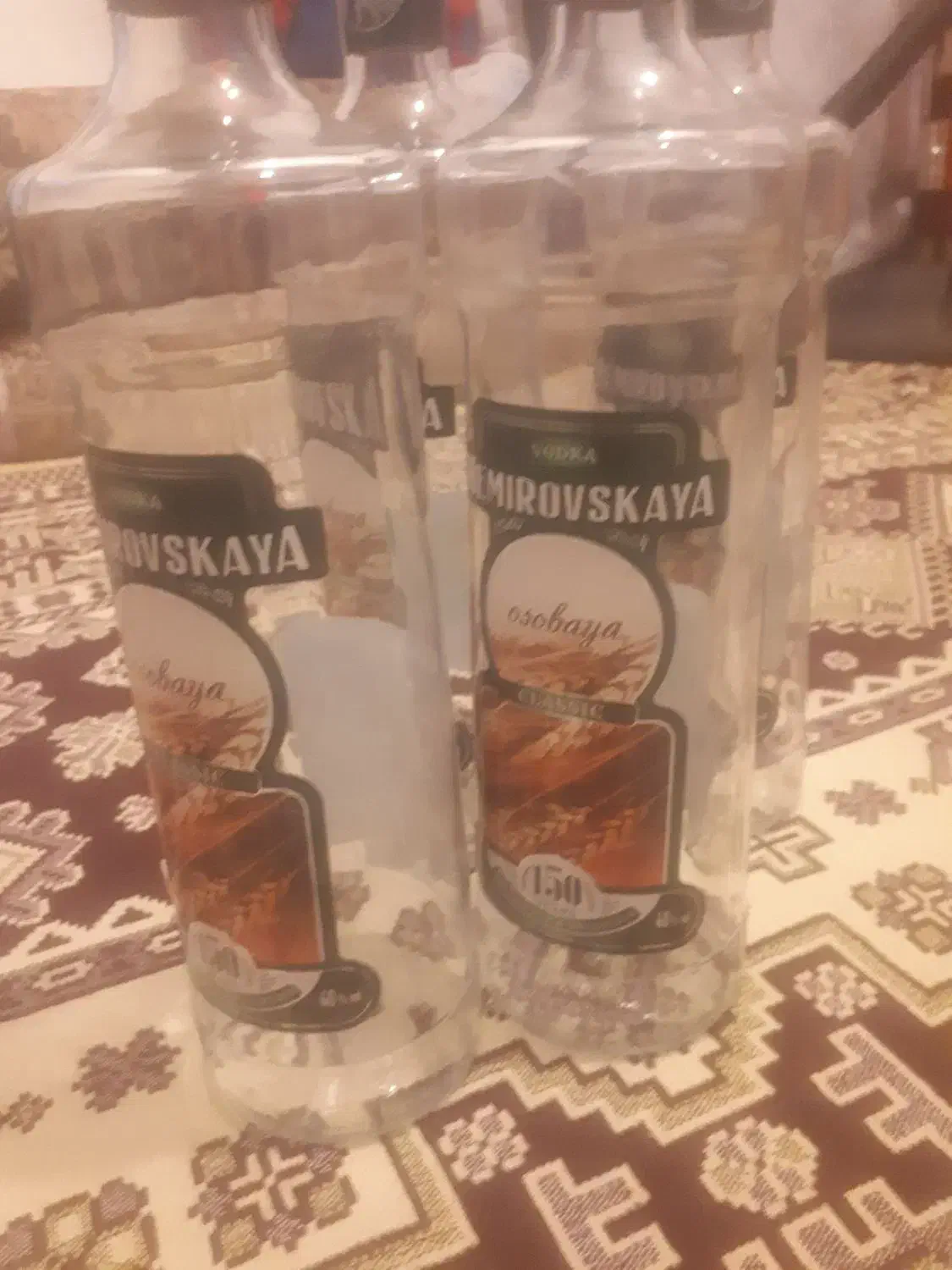 تنگ آب|ظروف نگهدارنده، پلاستیکی، یکبارمصرف|زابل, |دیوار