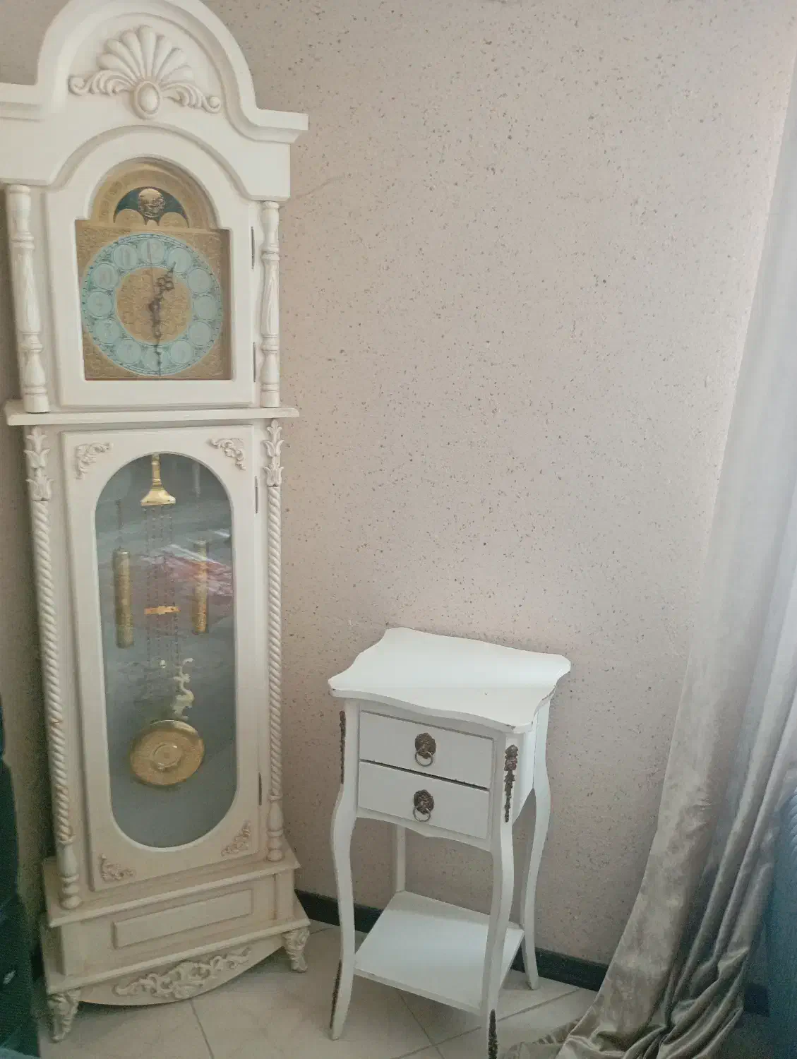 ساعت ایستاده سالم|ساعت دیواری و تزئینی|زرندیه, |دیوار