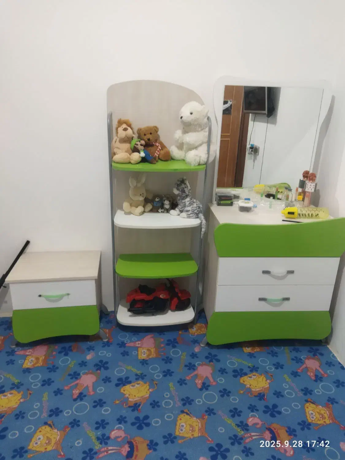 دراور|جاکفشی، کمد، دراور|زابل, |دیوار