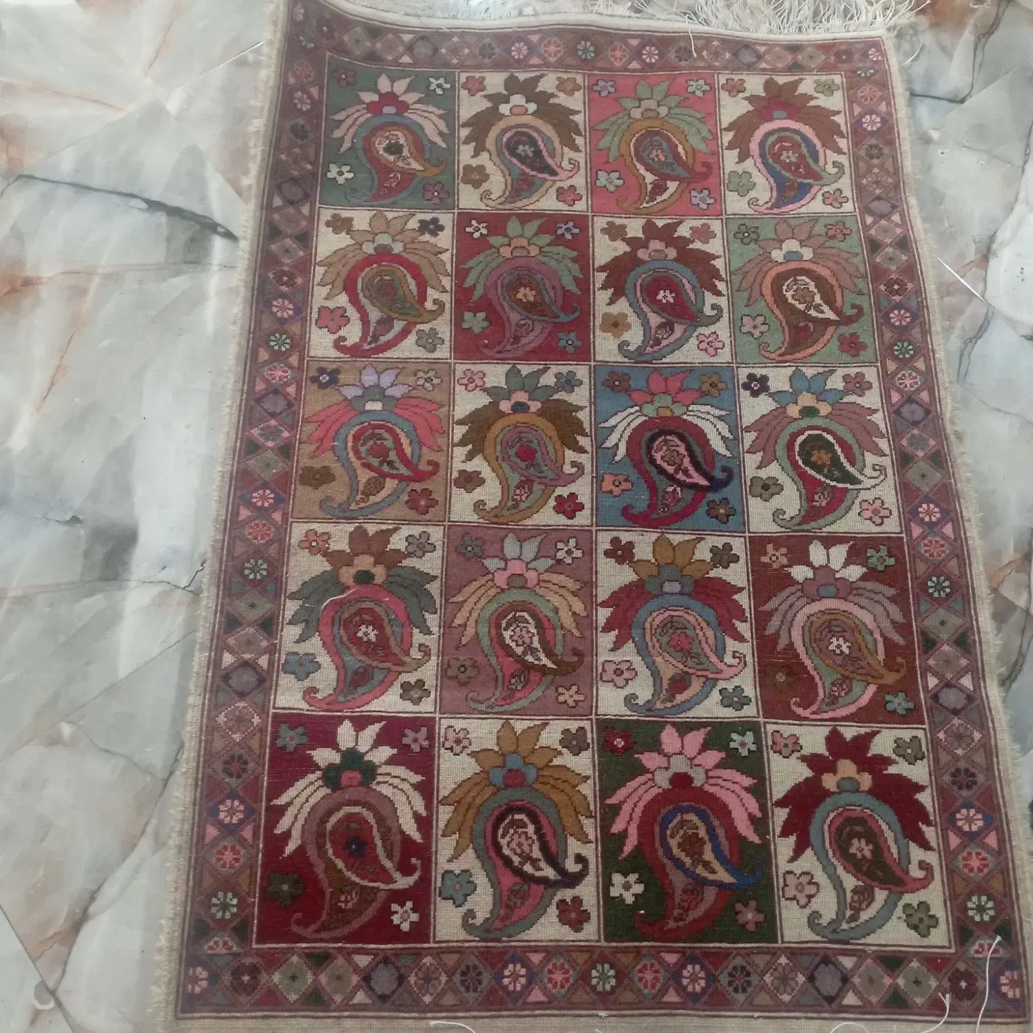 فرش دستباف|پادری|اردبیل, |دیوار