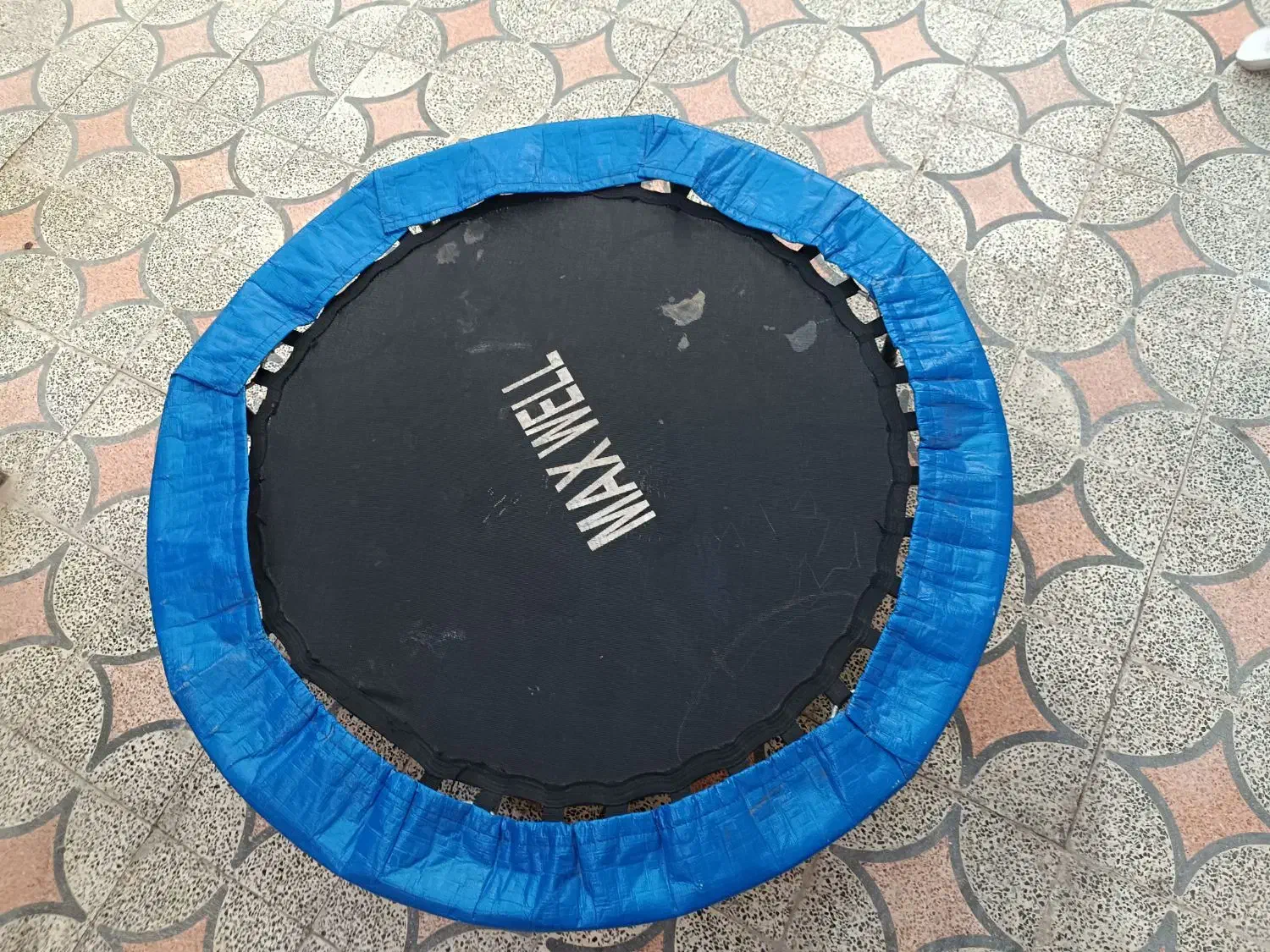 ترامپولین|تجهیزات ورزشی|شیراز, کوشک میدان|دیوار