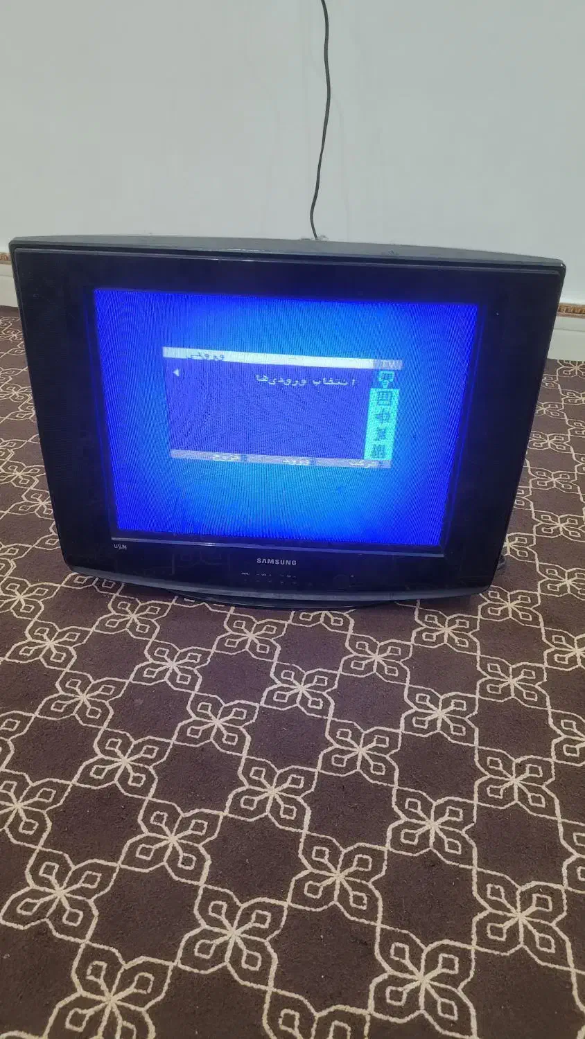 تلویزون ۲۱ اینچ سالم در حد|تلویزیون و پروژکتور|دزفول, |دیوار