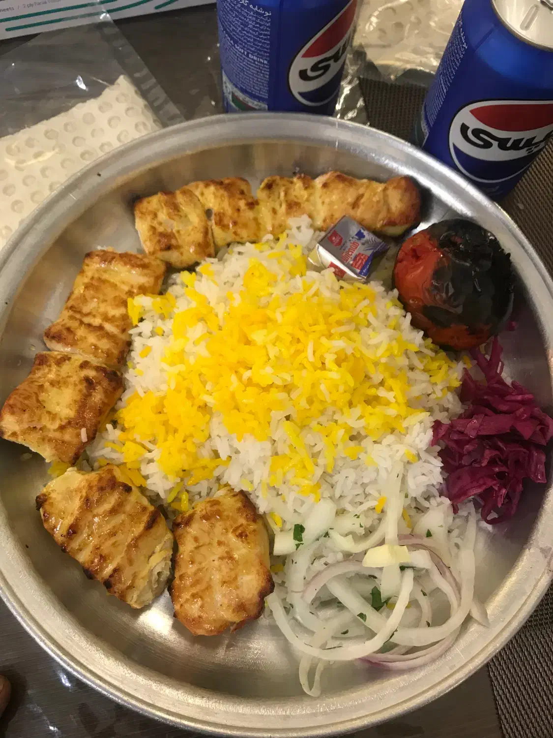 پیک موتوری شیفت ظهر کترینگ|استخدام خدمات فروشگاه و رستوران|تهران, اباذر|دیوار