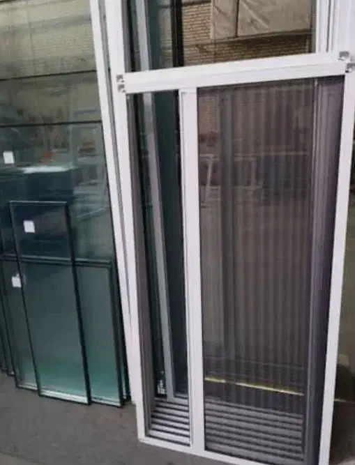 انواع توری پلیسه و درو پنجره u pvc|خدمات پیشه و مهارت|کیش, |دیوار