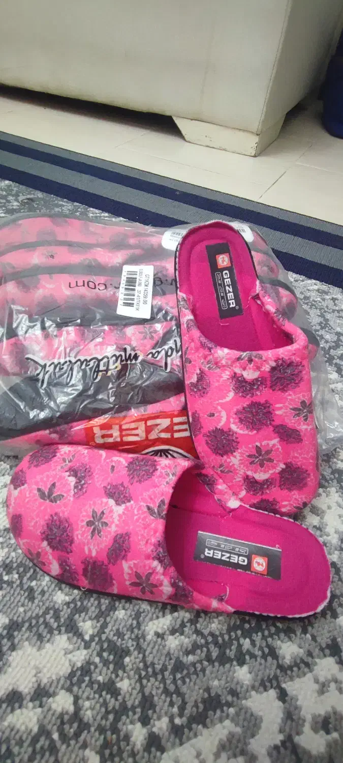 دمپایی رو فرشی صندل ترک مارک گزر|کیف، کفش، کمربند|بابلسر, |دیوار