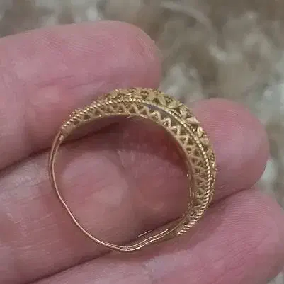 ۲ عدد انگشتر  حدود ۵ گرم صد بالا تابلو|جواهرات|دوگنبدان, |دیوار