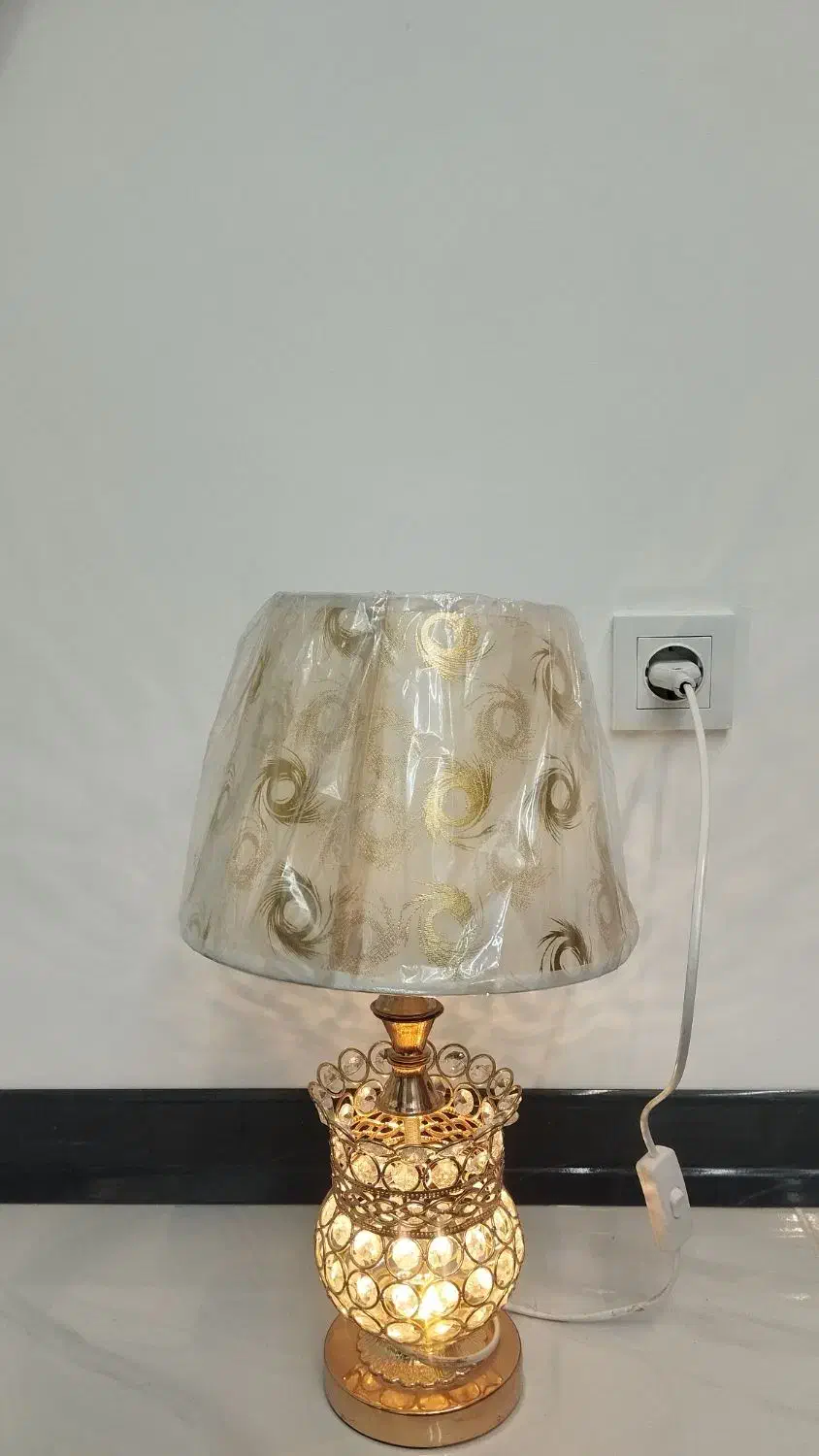 شب خواب|چراغ خواب و آباژور|نهاوند, |دیوار