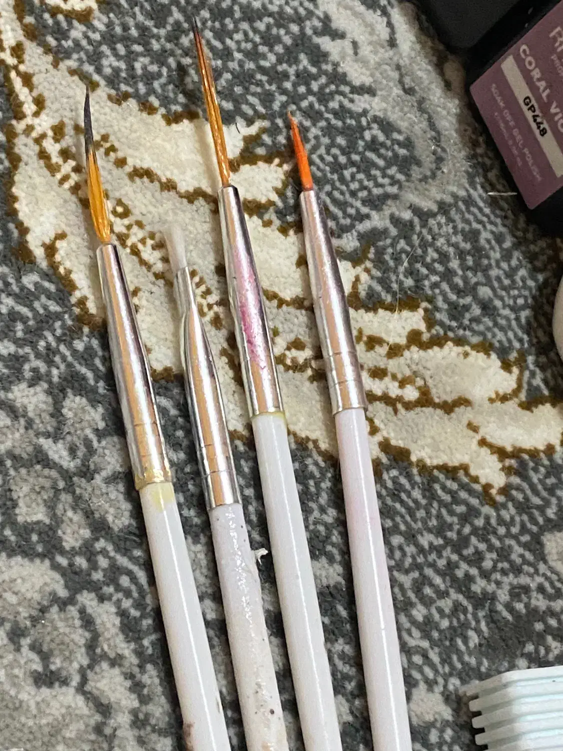 لاکژل اوتی یک تا دوبار استفاده شده|آرایشی، بهداشتی، درمانی|رشت, نیکمرام|دیوار