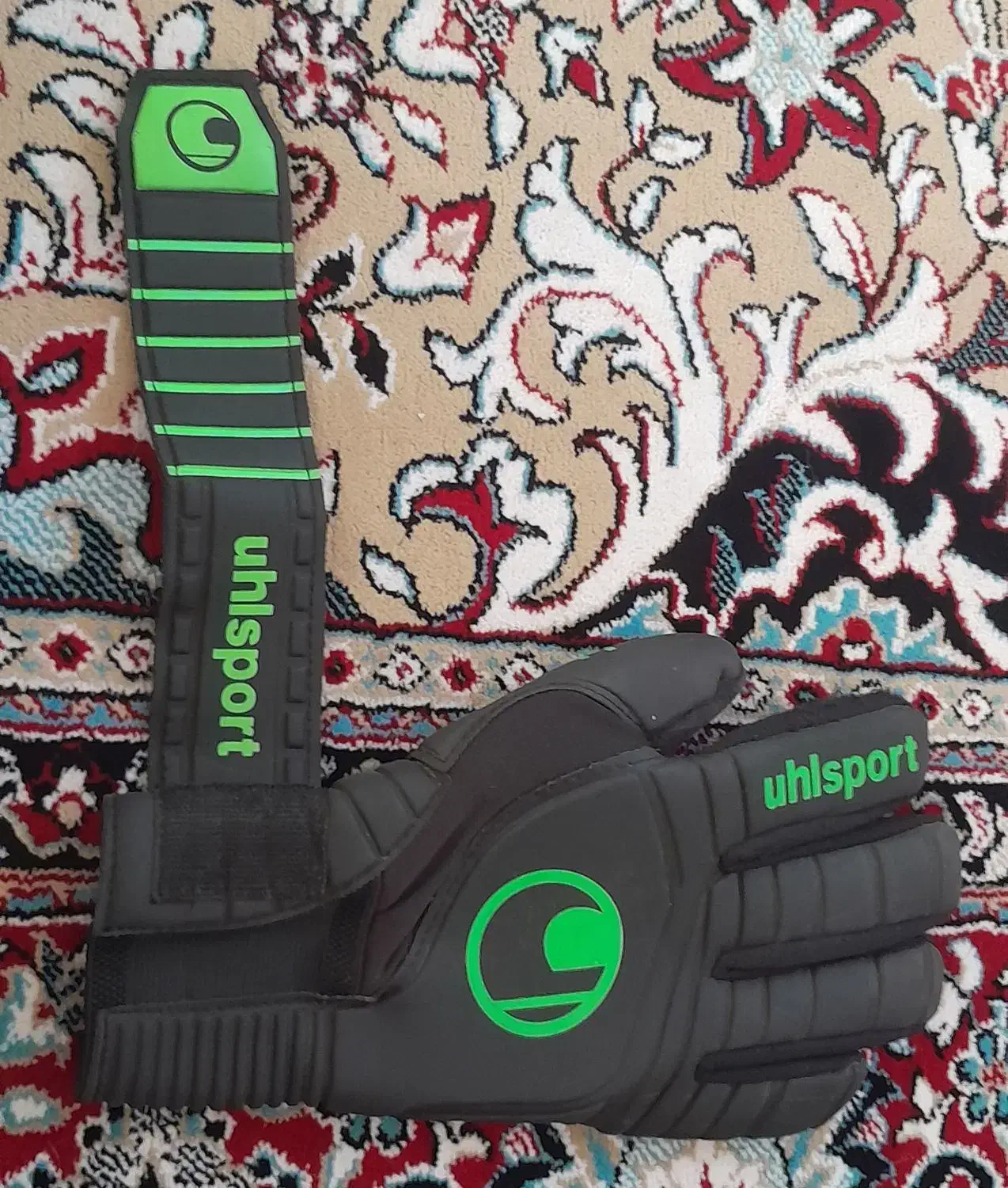 دستکش حرفه ای دروازه بانی|تجهیزات ورزشی|مرودشت, ابوذر شمالی|دیوار