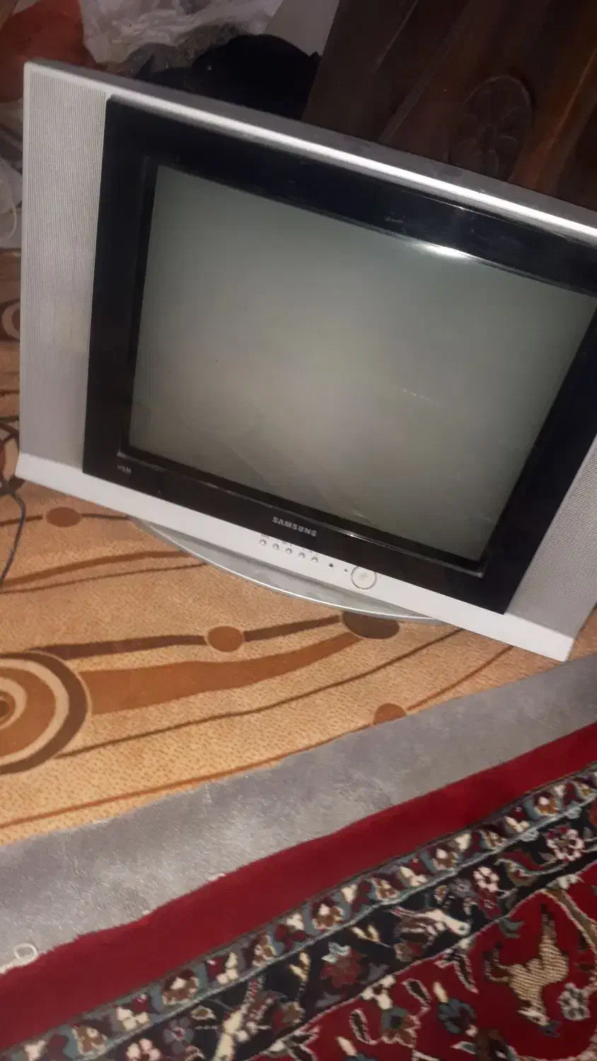 تلویزن قدیمی|تلویزیون و پروژکتور|اردبیل, |دیوار