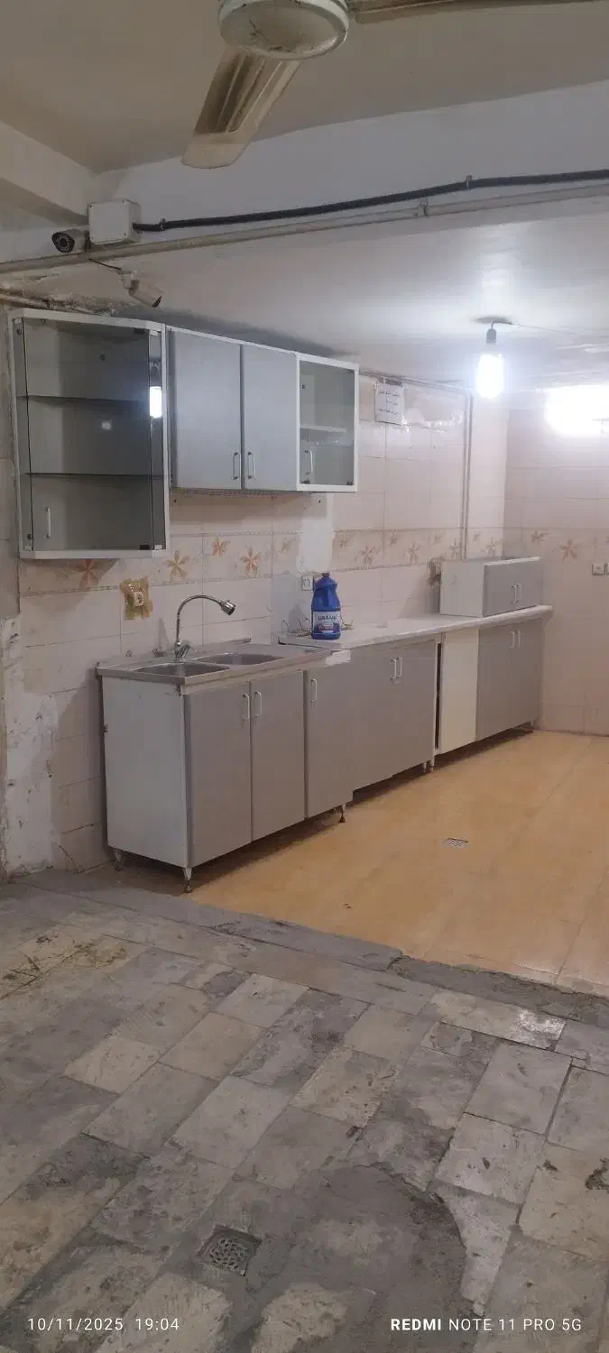 مغازه به همراه زیر زمین|اجارهٔ مغازه و غرفه|قم, شهر قائم|دیوار