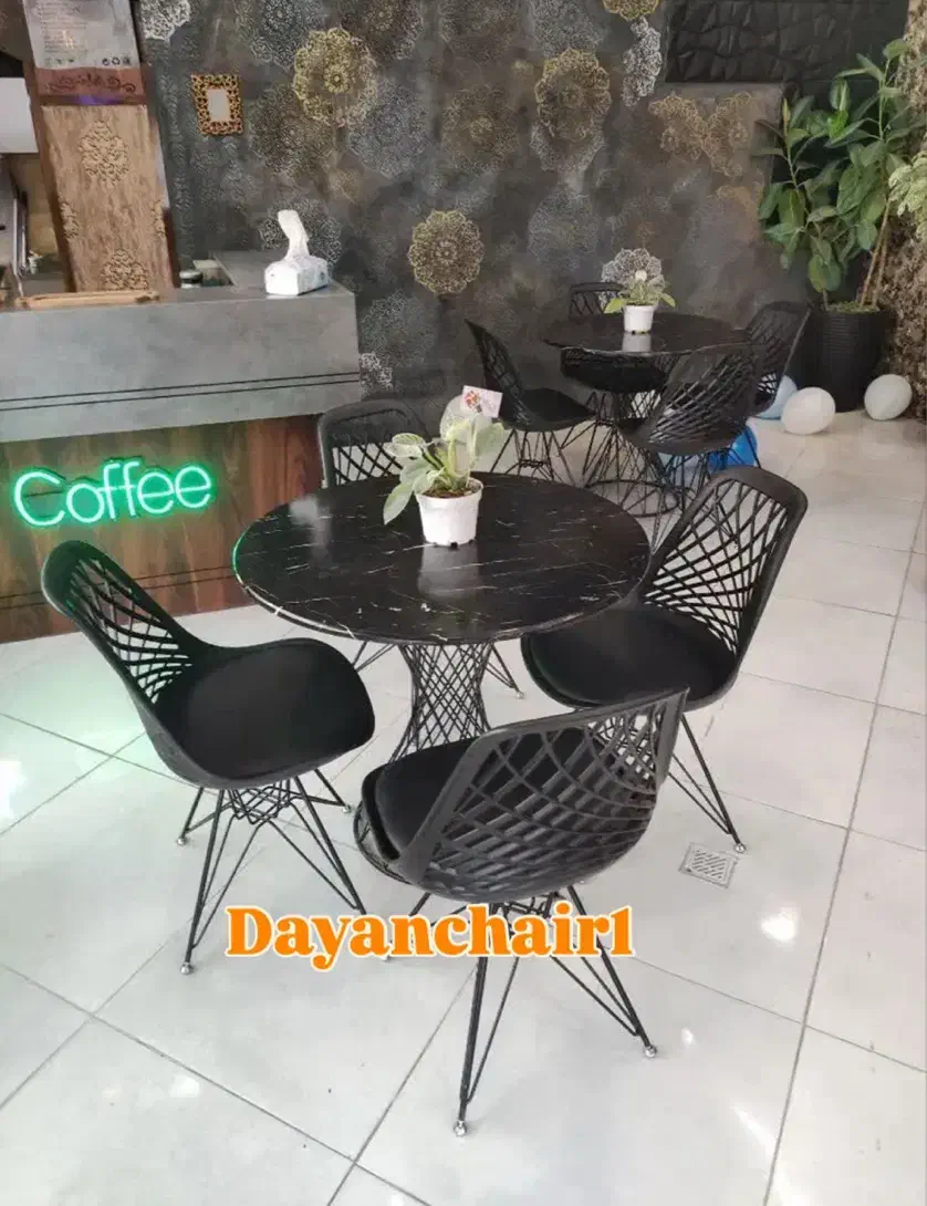 میز و صندلی کافه/ پایه فلز/ bertoria|کافی‌شاپ و رستوران|تهران, تهرانسر مرکزی|دیوار