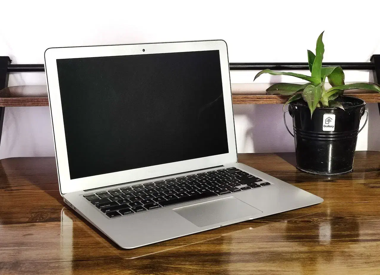 مک بوک ایر ۲۰۱۵ MacBook Air 2015|رایانه همراه|تهران, فلسطین (میدان انقلاب)|دیوار