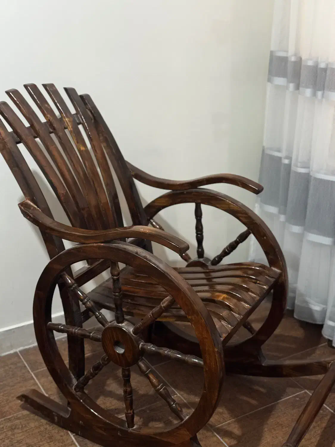 صندلی چوبی راک|صندلی و نیمکت|کرج, عظیمیه|دیوار