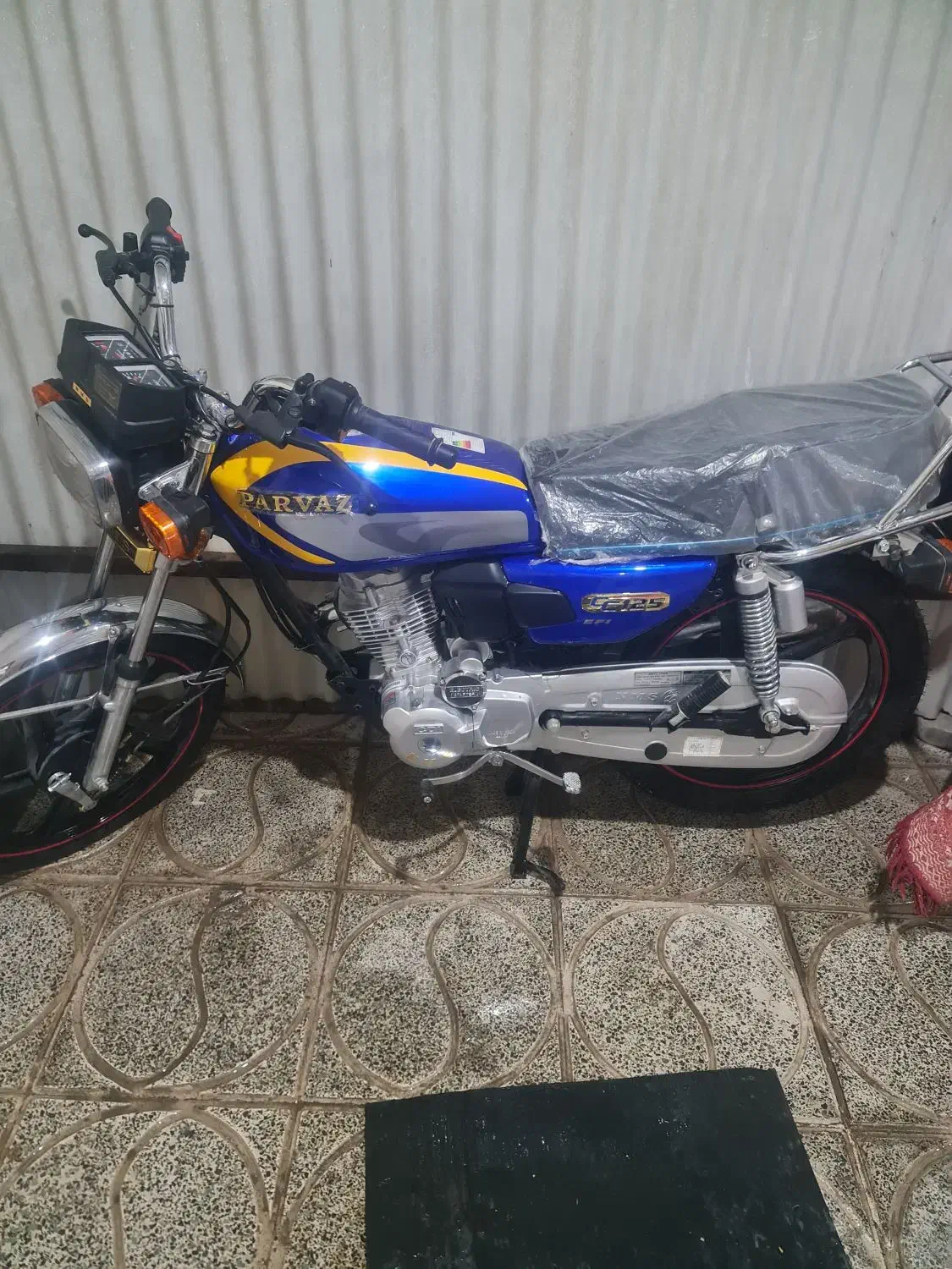 موتور پرواز ۱۲۵استارتی خشک واقعی|موتورسیکلت|اصفهان, الهیه|دیوار