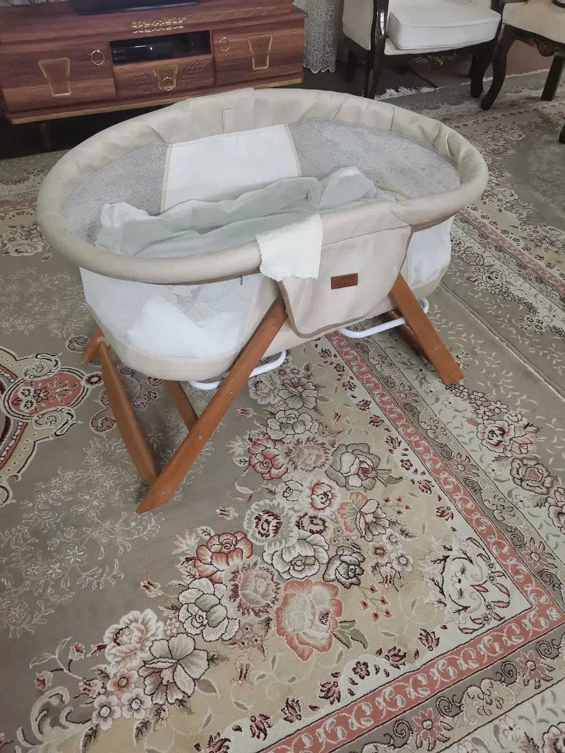 گهواره تاشو قیمت توافقی|تخت و صندلی بچه|گلپایگان, |دیوار