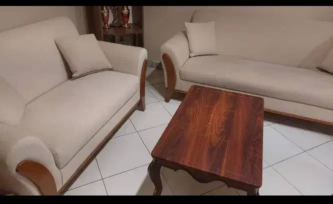 مبلمان 5 نفره درحد نو و 3 نفره|مبلمان خانگی و میز عسلی|ساری, |دیوار