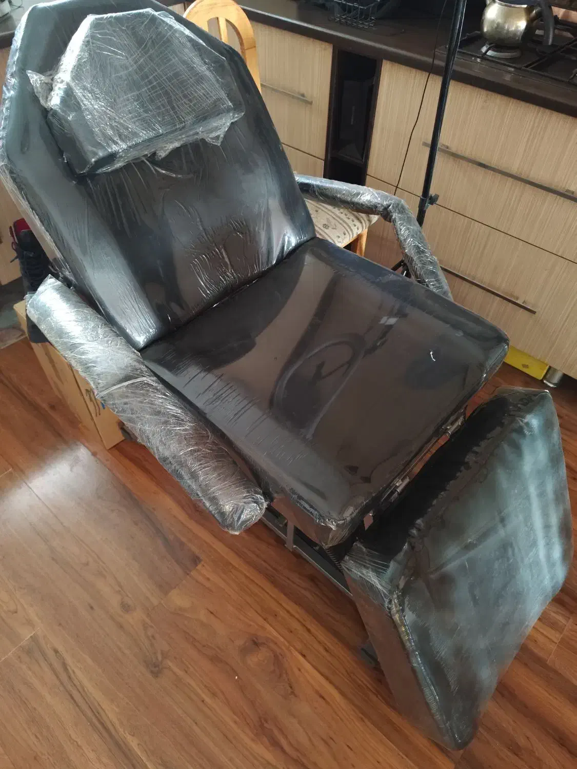 تخت سه تکه میکروبلیدینگ،مژه و فیشال|آرایشگاه و سالن‌های زیبایی|تهران, ونک|دیوار