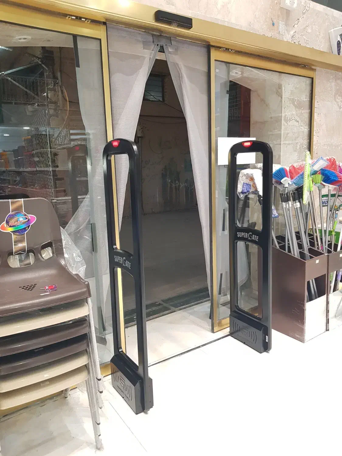 گیت دزدگیر فروشگاهی (تگ، لیبل و آهنربا)|فروشگاه و مغازه|بروجرد, |دیوار