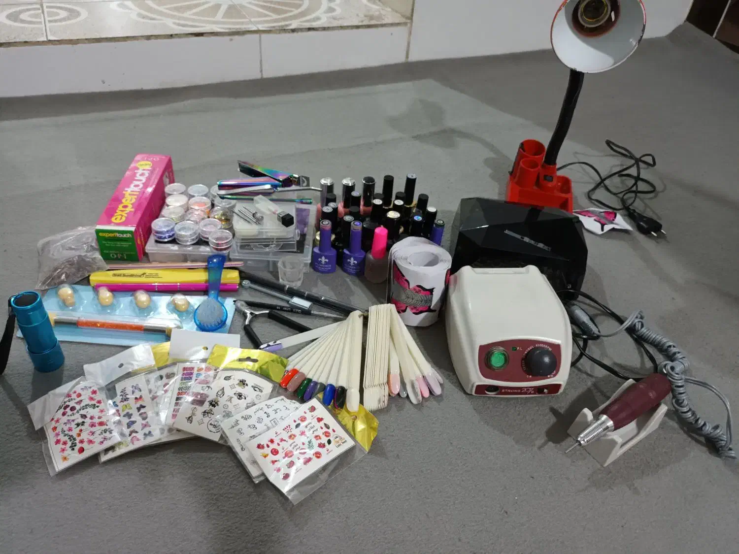 لوازم کاشت ناخن|آرایشی، بهداشتی، درمانی|قرچک, باقرآباد|دیوار