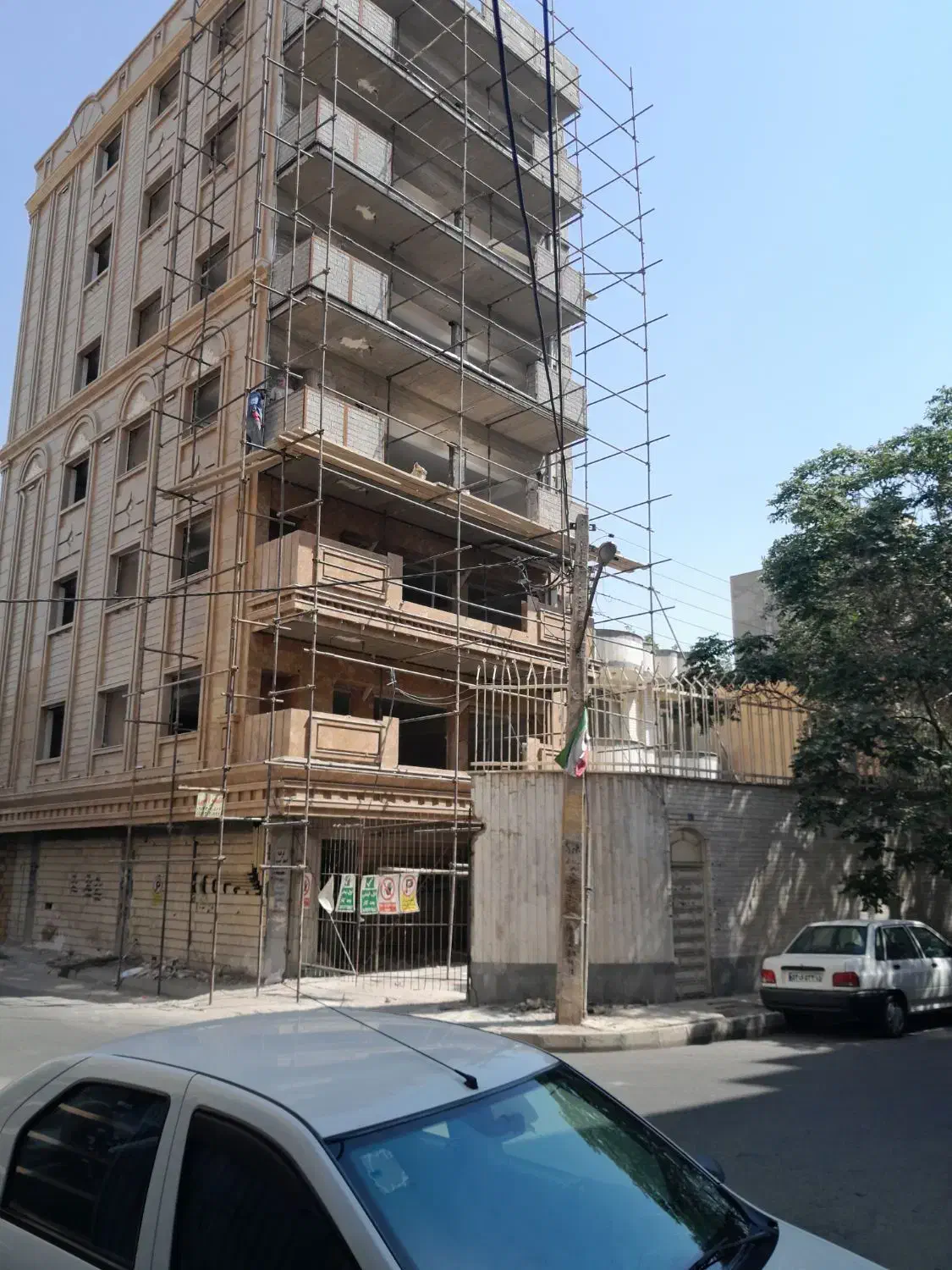 مهندس کمک مجری نیازمندیم.فوری|استخدام معماری، عمران و ساختمانی|تبریز, |دیوار