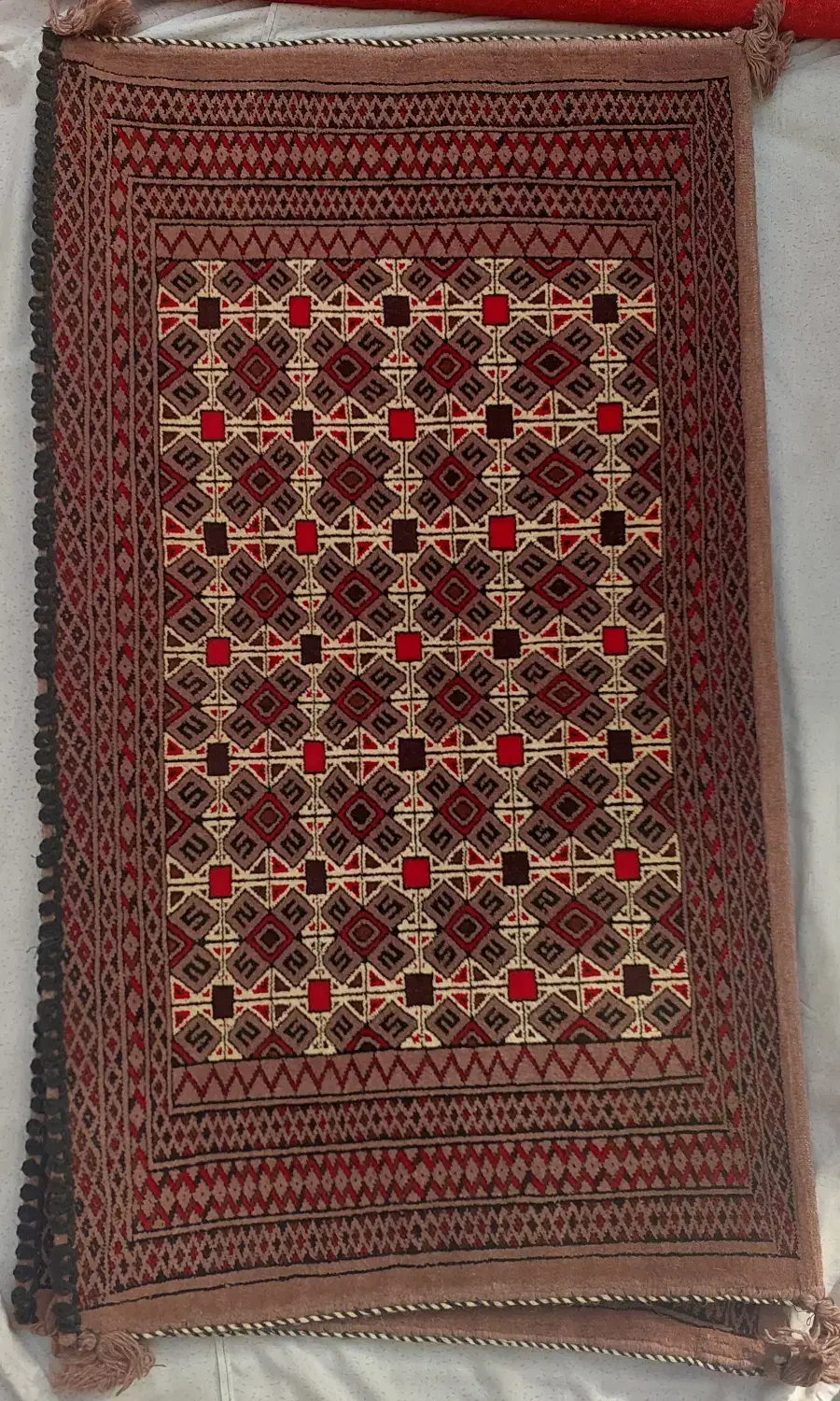 پشتی ترکمنی دست بافت و دو عدد قالیچه ترکمنی|فرش|مشهد, امام رضا (ع)|دیوار