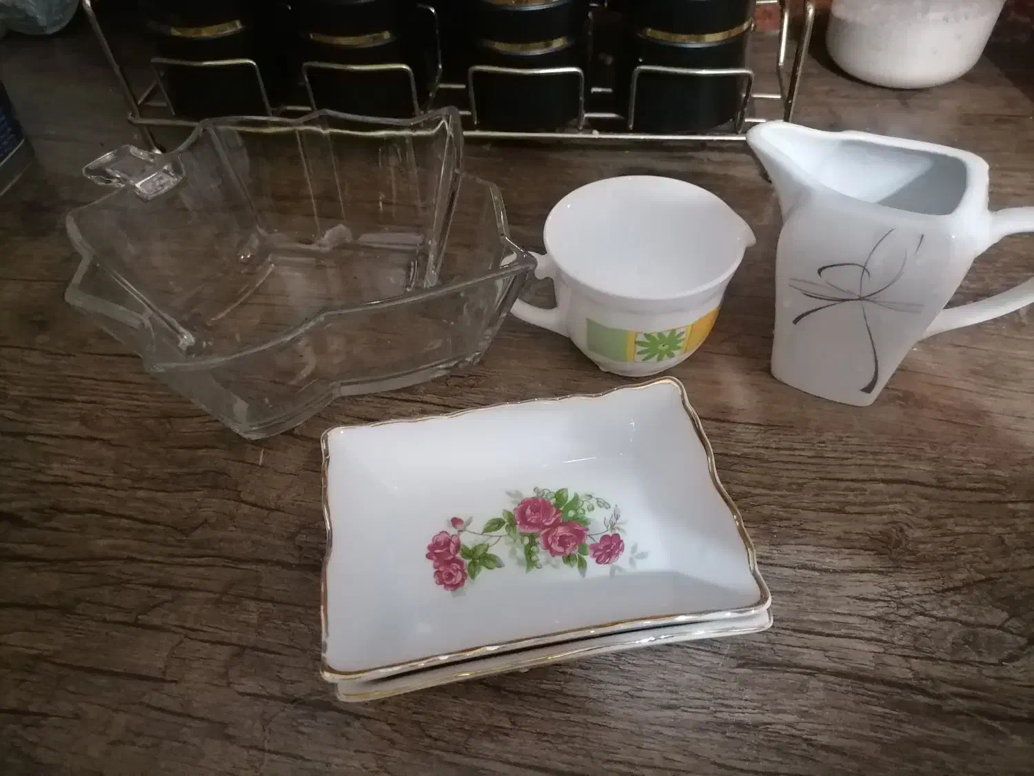 ظروف پذیرایی|ظروف سرو و پذیرایی|نجفآباد, فاز ۴ شهرک آزادگان|دیوار