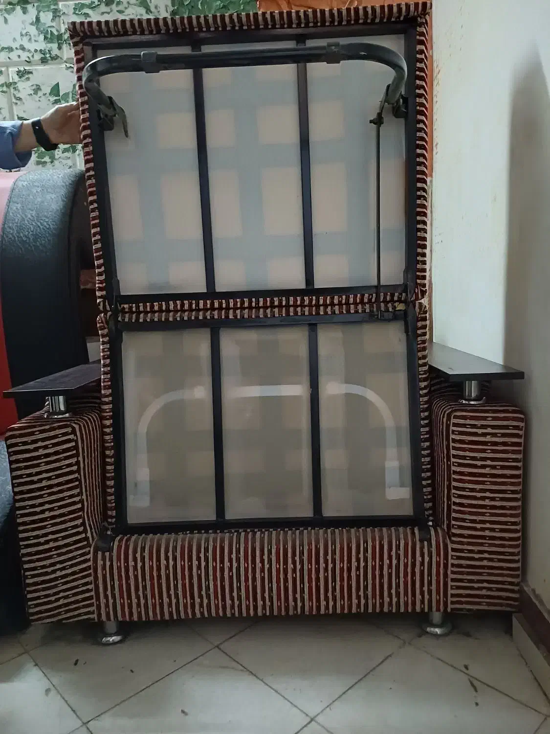 مبل تخت خواب شو 1 نفره|مبلمان خانگی و میز عسلی|ری, فیروزآبادی|دیوار