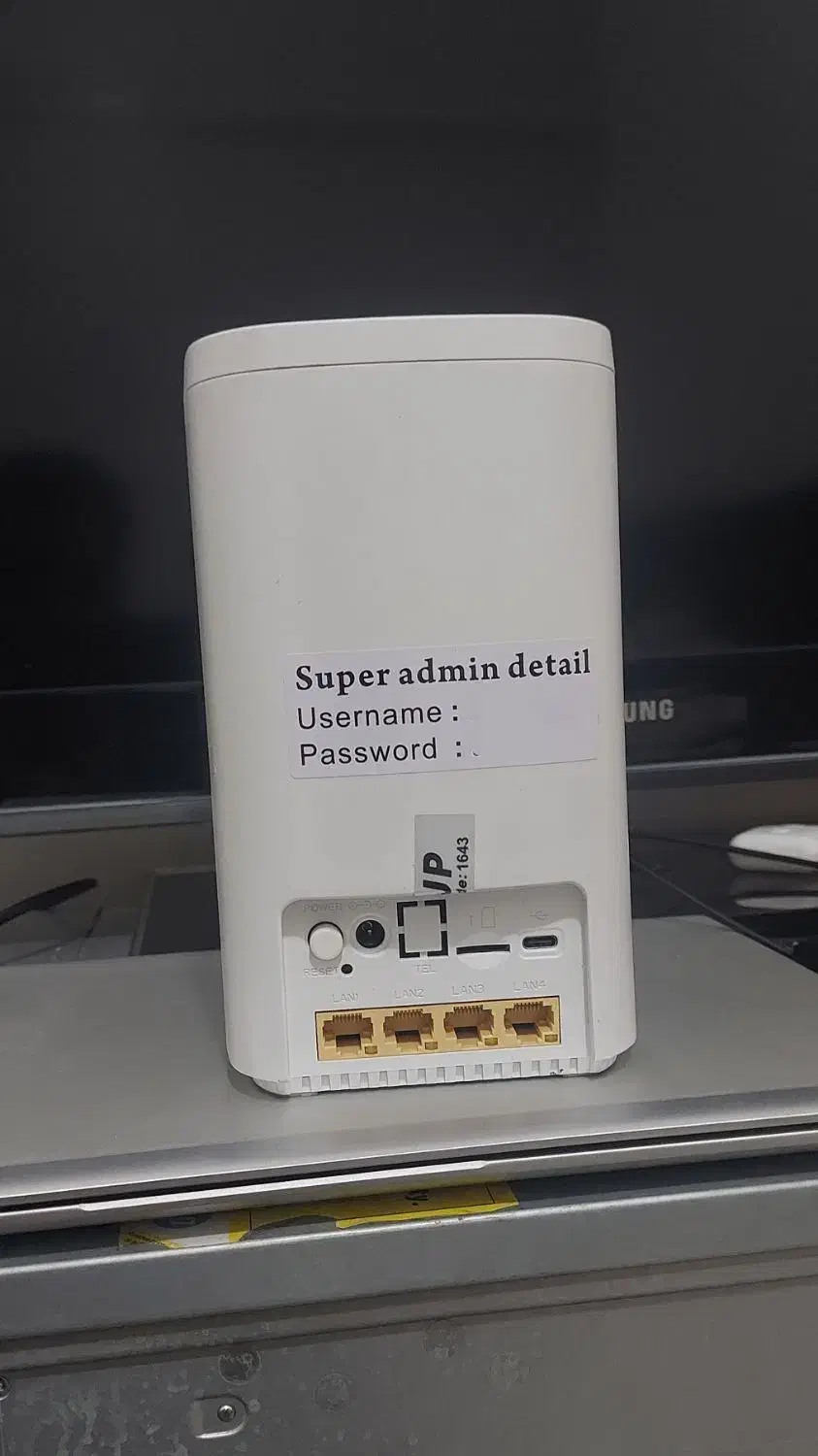 مودم5G ztl x21درحدنو قابل استفاده باهمه اپراتورها|مودم و تجهیزات شبکه|تهران, جنت‌آباد شمالی|دیوار
