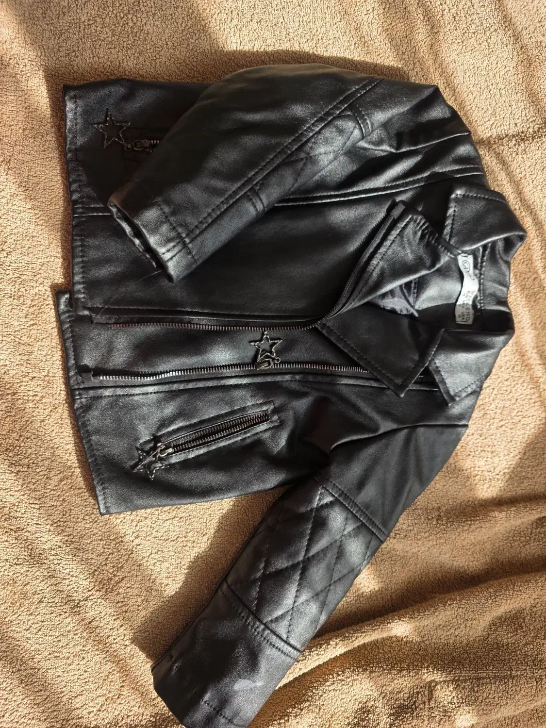 لباس بچگانه|کفش و لباس بچه|کرج, شهرک فهمیده|دیوار