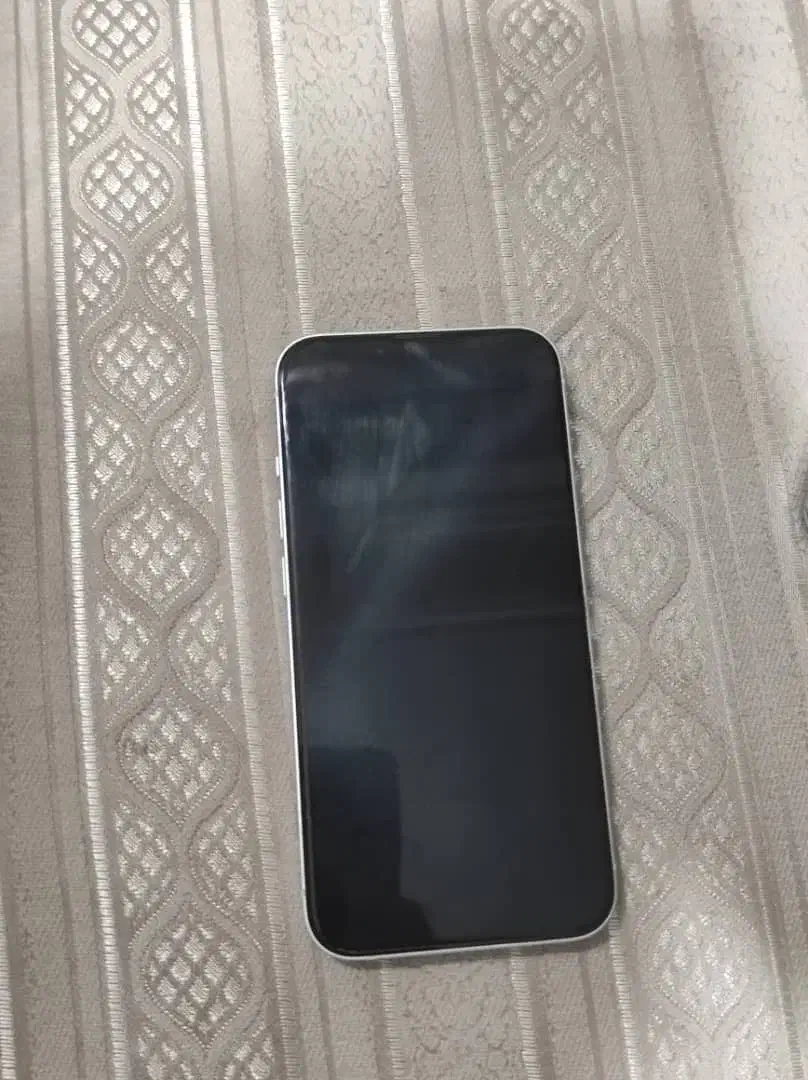 گوشی اپل ۱۳ نرمالZAA|موبایل|تهران, فلاح|دیوار