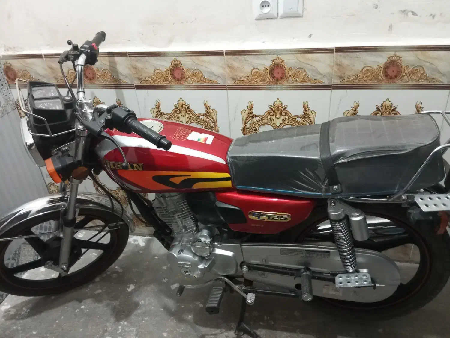 موتوراحسان‌125‌درحدخشک‌|موتورسیکلت|تایباد, |دیوار