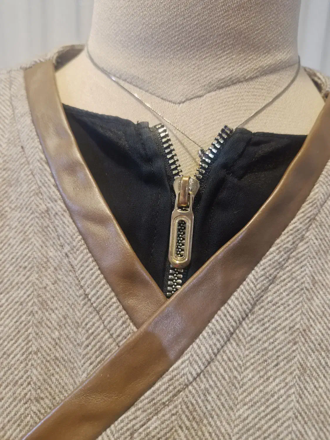 کت دامن پاییزه رنگ ترند سال|لباس|مشهد, کوشش|دیوار