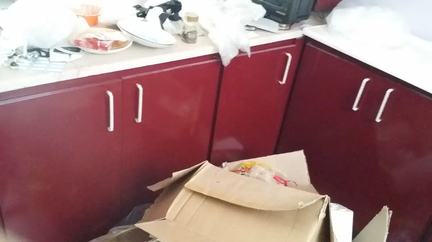 فروش ۸ متر کابینت زرشکی فلزی|مصالح و تجهیزات ساختمان|کرمان, |دیوار