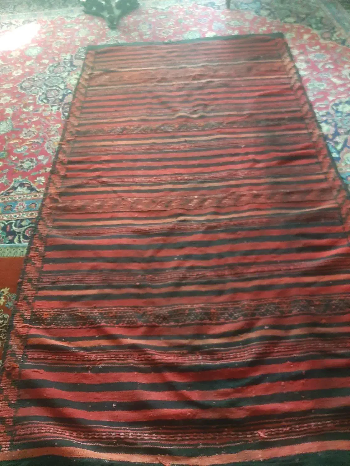 کلیم قدیمی کاملا سالم و ضخیم|گلیم، جاجیم، گبه|تبریز, |دیوار