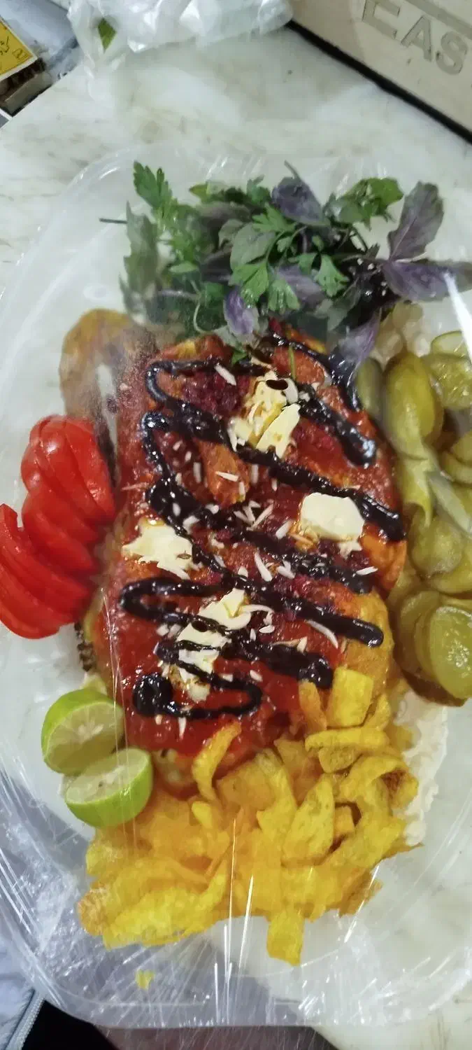 کمک آشپز|استخدام خدمات فروشگاه و رستوران|جهرم, |دیوار