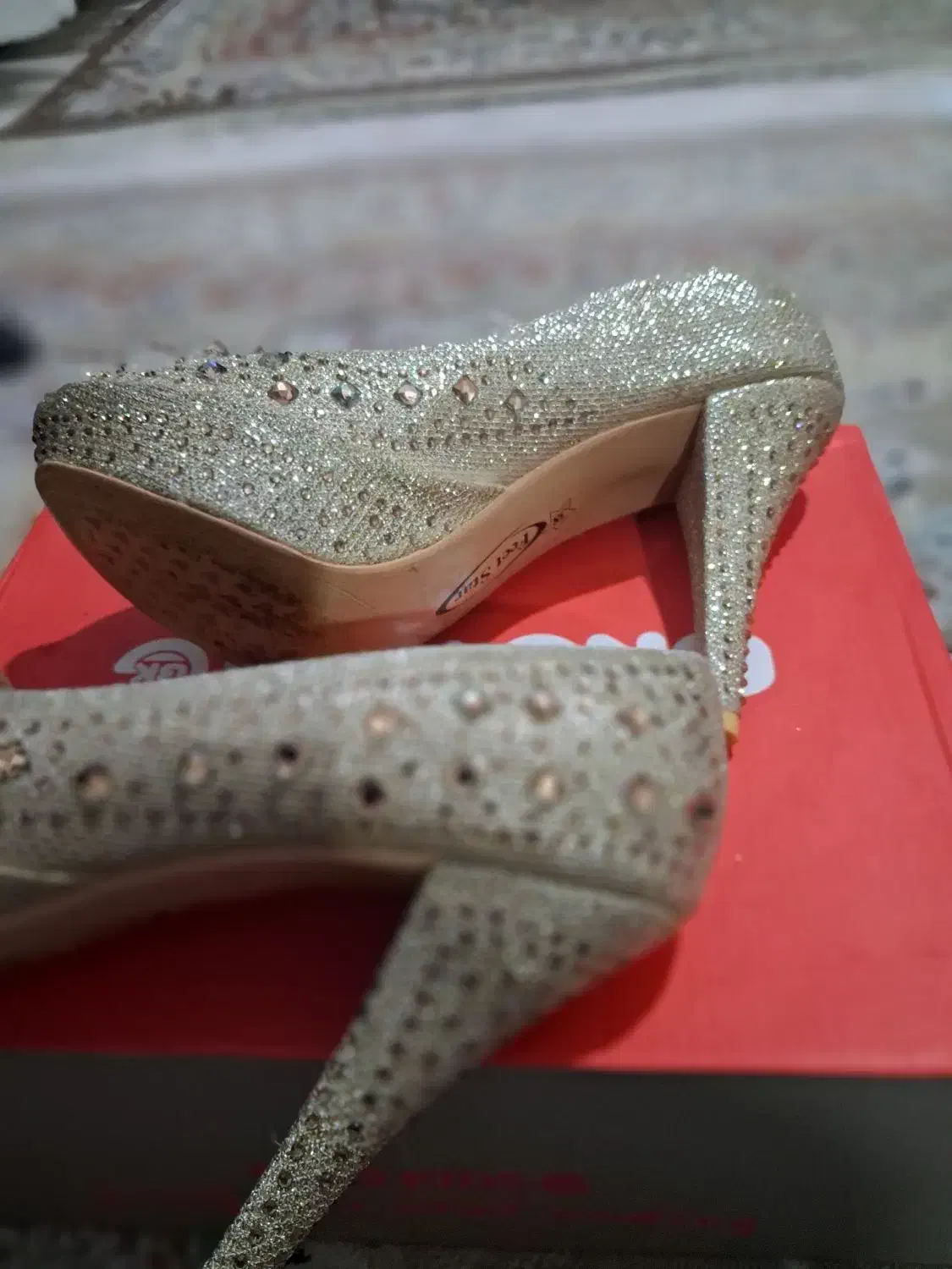 گفش بسیار شیک|کیف، کفش، کمربند|گرگان, |دیوار