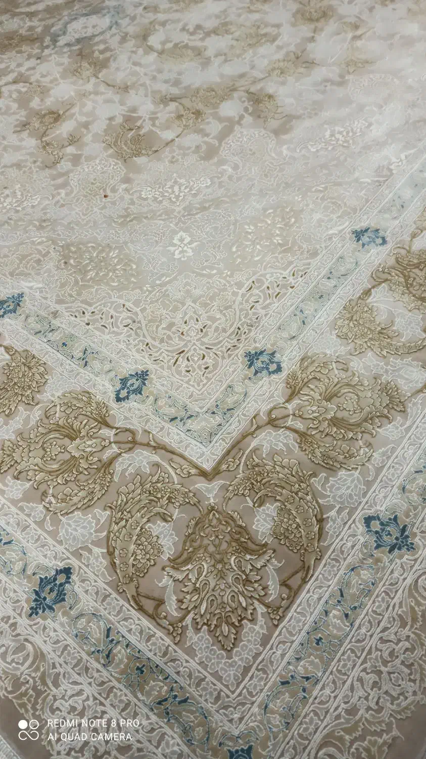 جفت ۱۲ متری ۱۲۰۰ شانه تمام نخ گل برجسته نو|فرش|ساوه, |دیوار