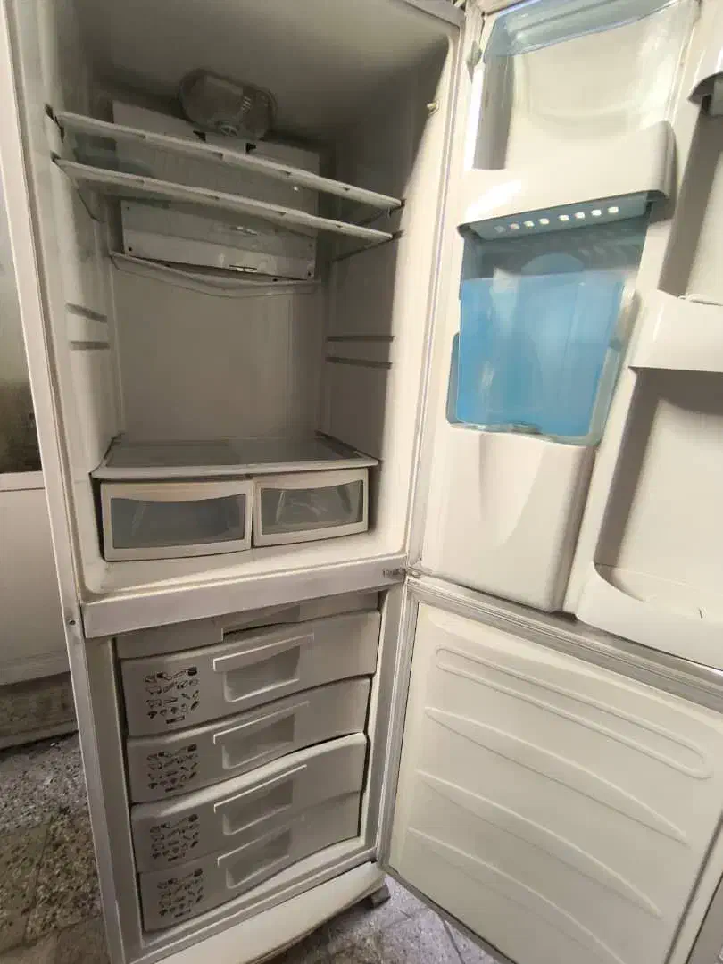 یخچال فریزر|یخچال و فریزر|کاشان, شاهد|دیوار