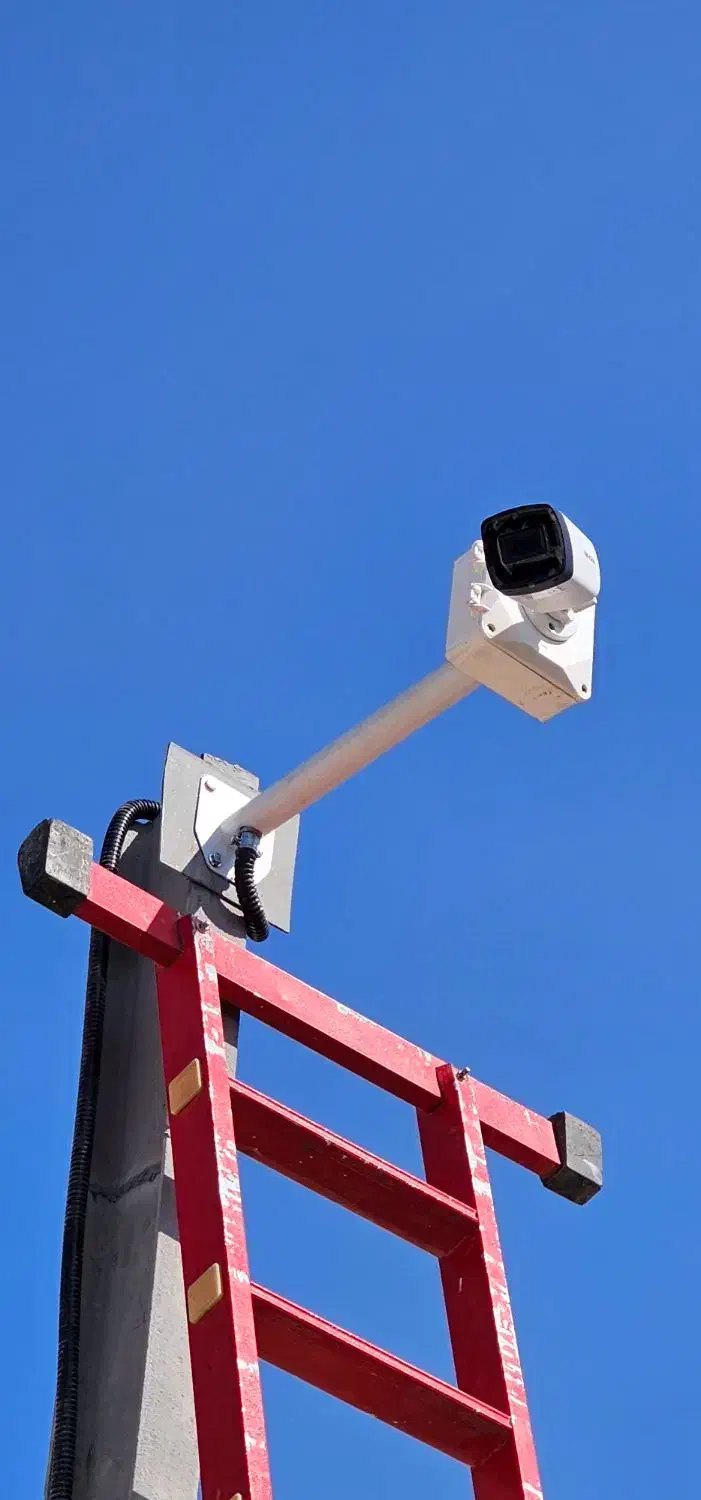 فروش و نصب دوربین مداربسته و دزدگیر|دوربین مداربسته|کاشان, درب باغ|دیوار