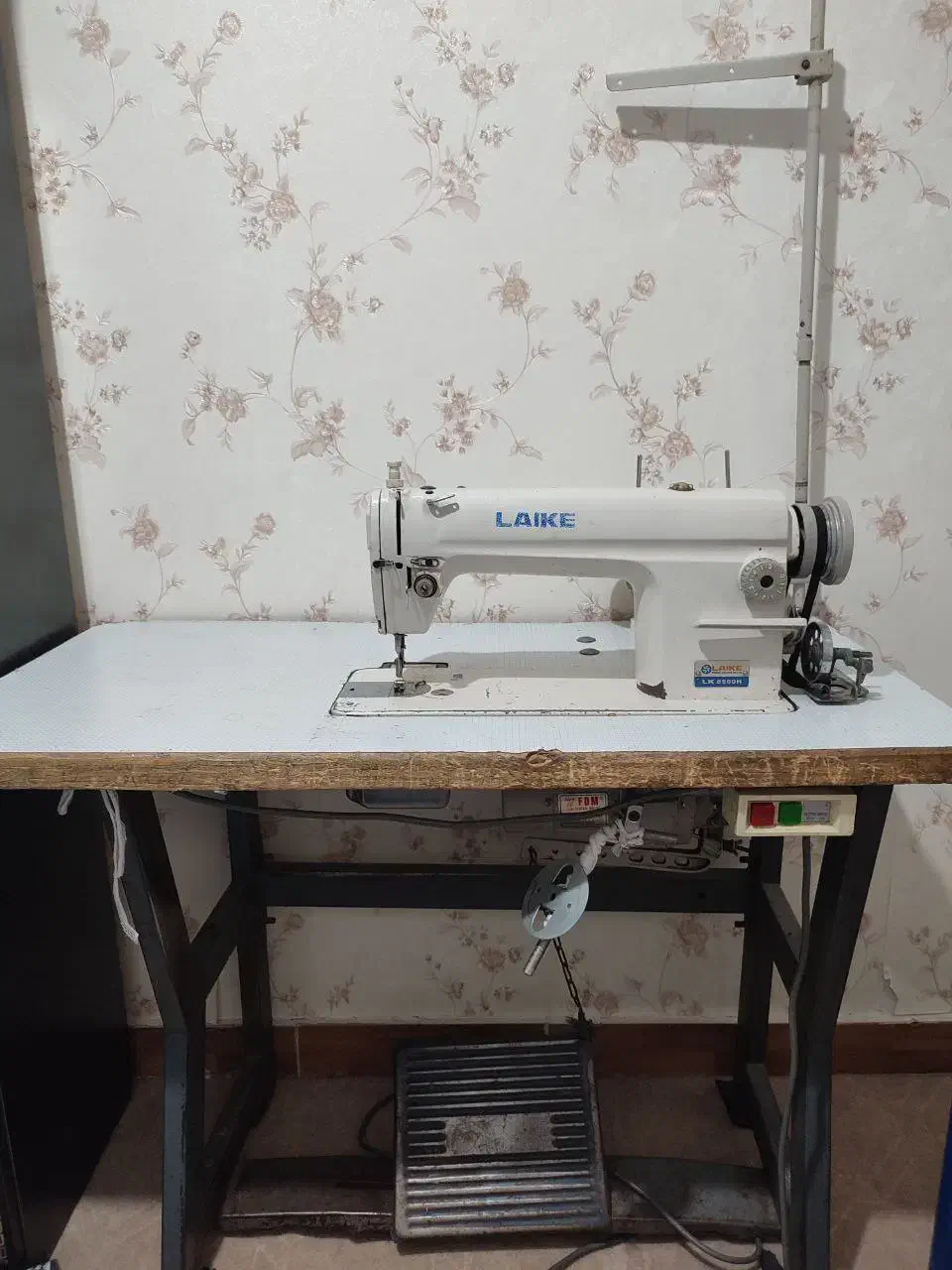 لوازم خیاطی|چرخ خیاطی و ریسندگی|سهند, |دیوار