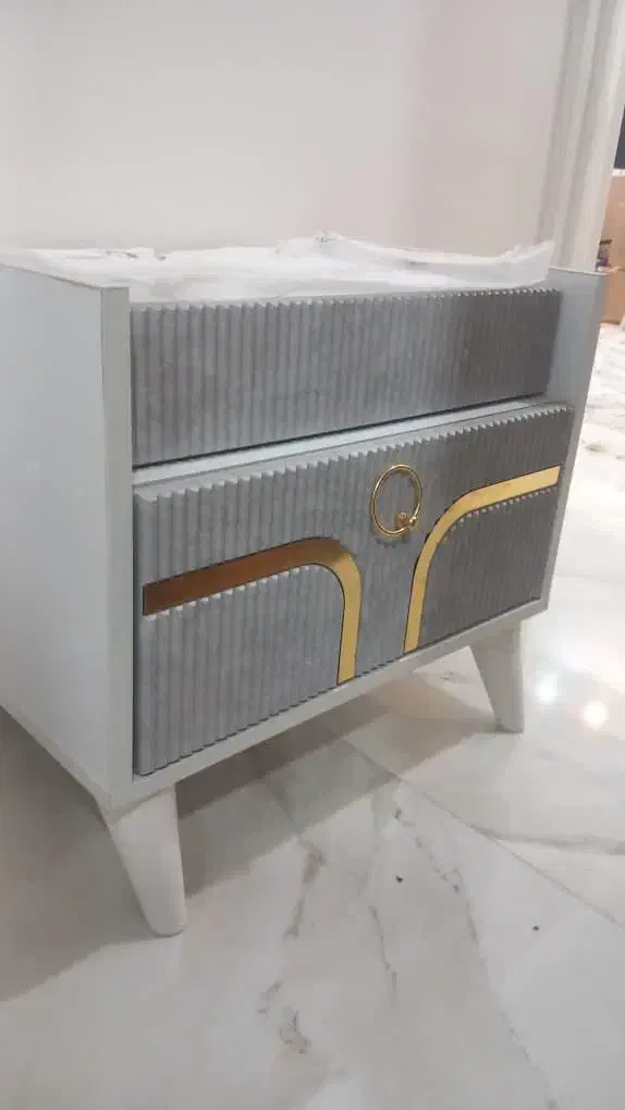 پاتختی میز|تخت و سرویس خواب|تهران, نیروی هوایی (پیروزی)|دیوار