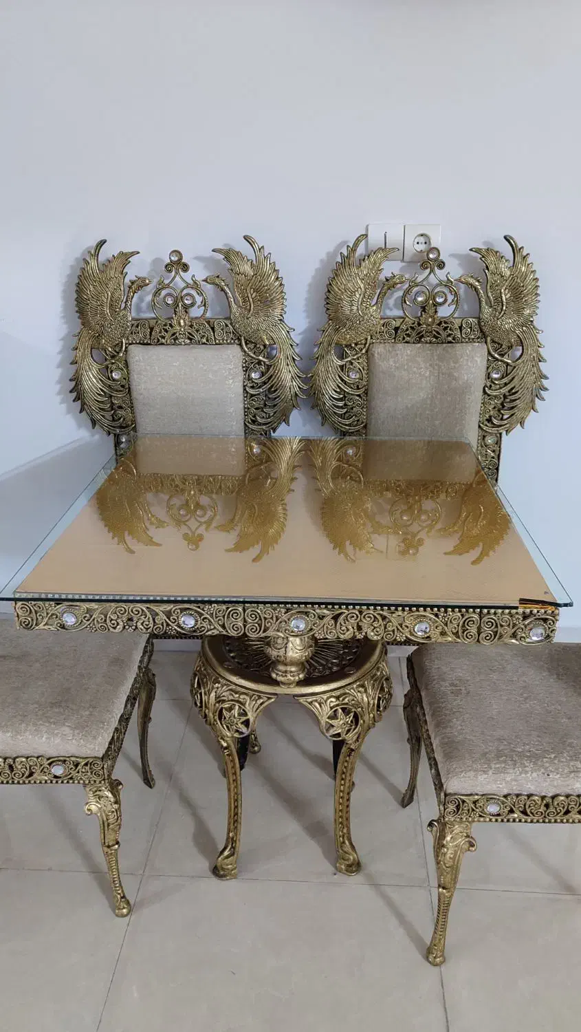 میز نهار خوری برنز ۴ نفره|میز و صندلی غذاخوری|زاهدان, |دیوار