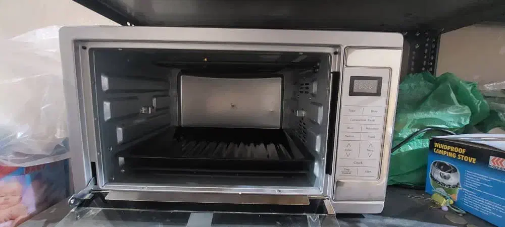 مایکروفر مارک برینا سالم|اجاق گاز و لوازم برقی پختوپز|گراش, |دیوار