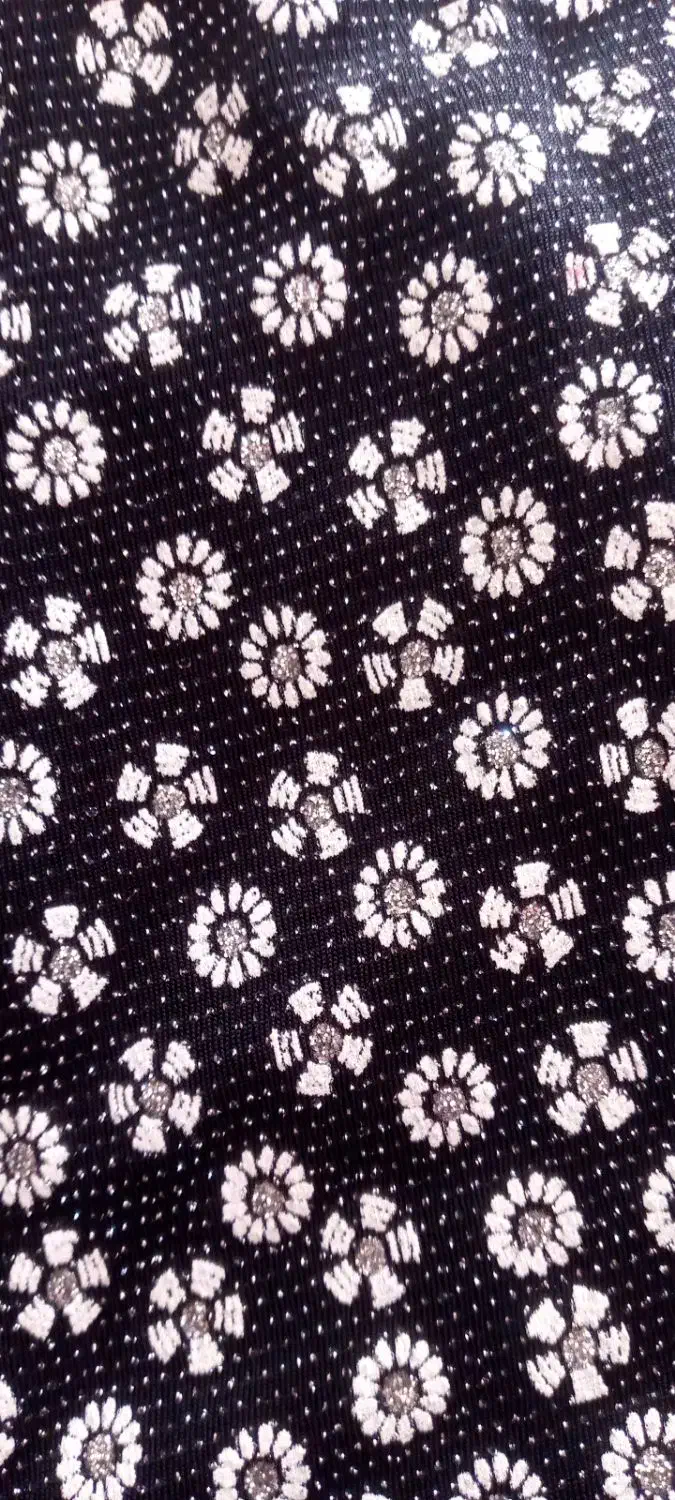 چادر|لباس|چابهار, |دیوار