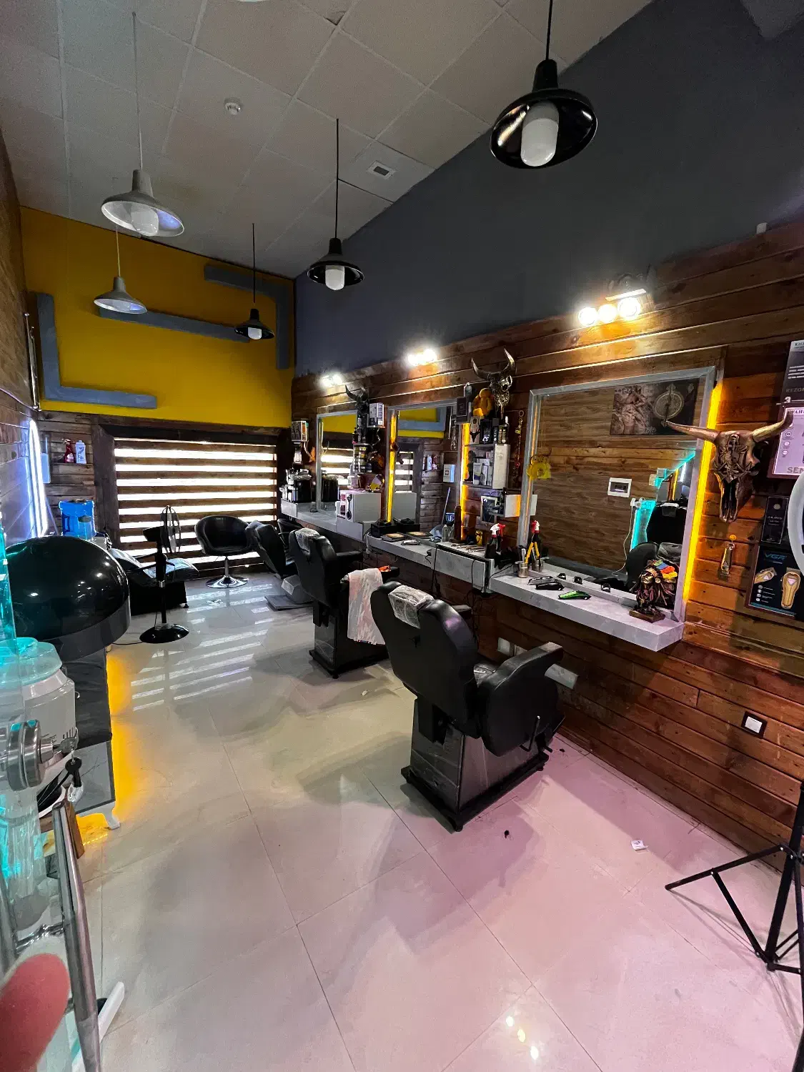 ارایشگاه مردانه|آرایشگاه و سالنهای زیبایی|فیروزآباد (فارس), |دیوار