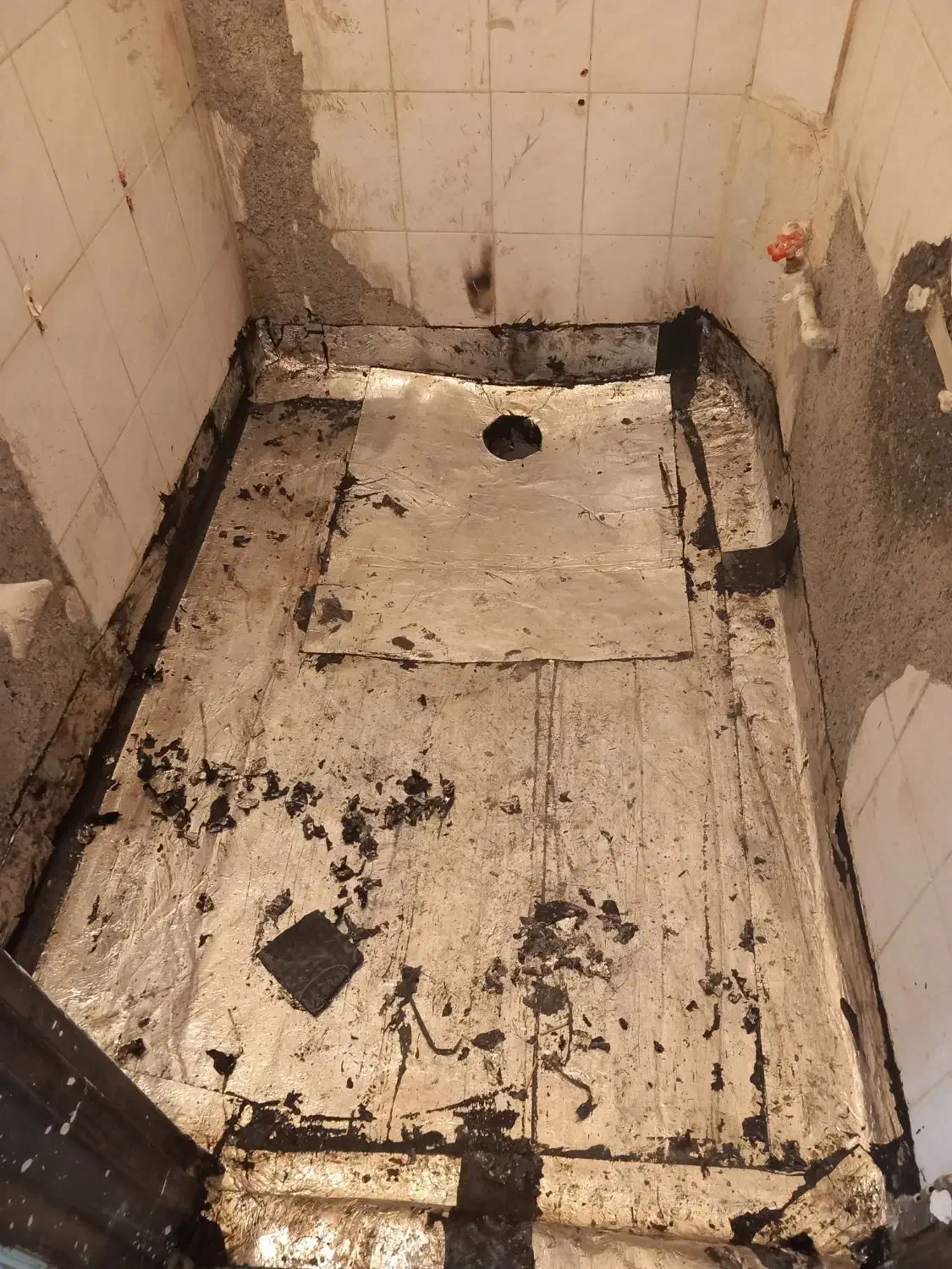 گچ کاری وکاشی کاری|خدمات پیشه و مهارت|اندیشه, اندیشه فاز ۳|دیوار