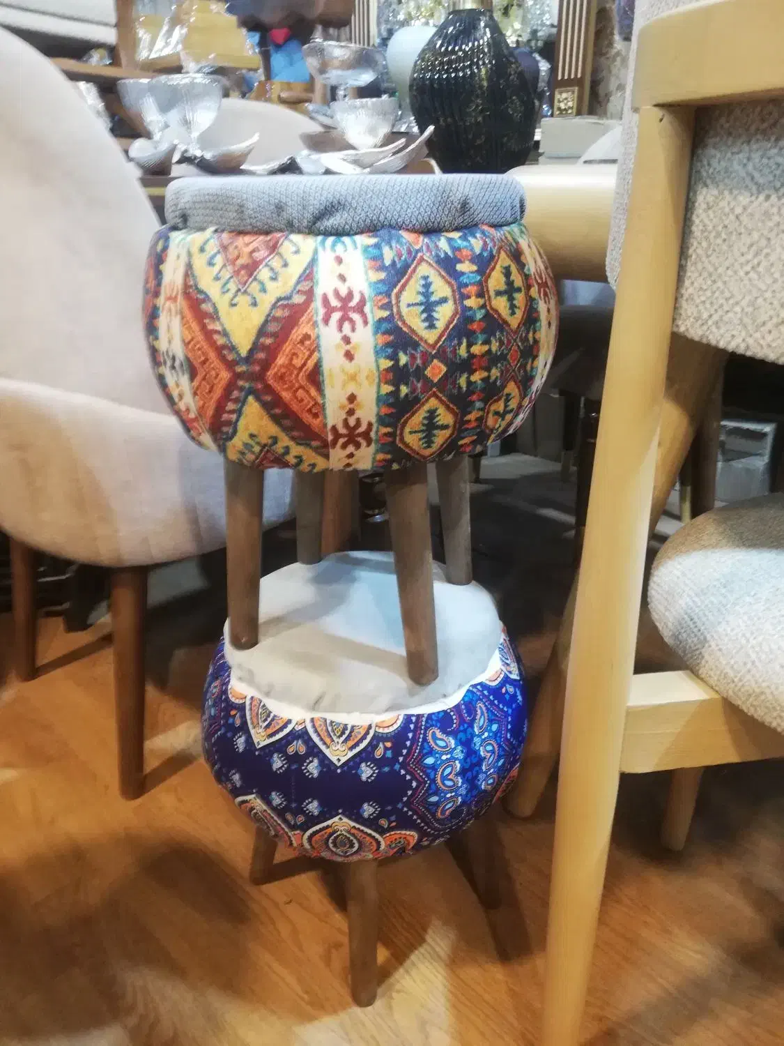 پاف مراکشی|صندلی و نیمکت|اردبیل, |دیوار