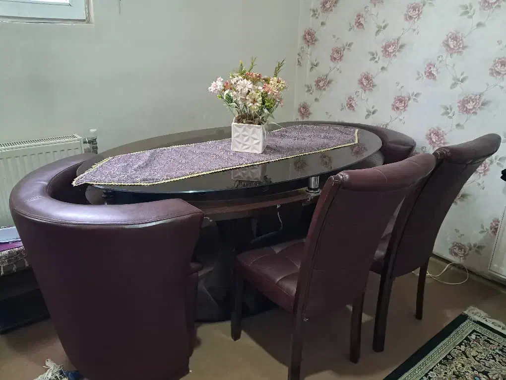 میز ناهار خوری چرم مبل چرم ۷ نفره|میز و صندلی غذاخوری|صدرا-فارس, فاز ۱|دیوار